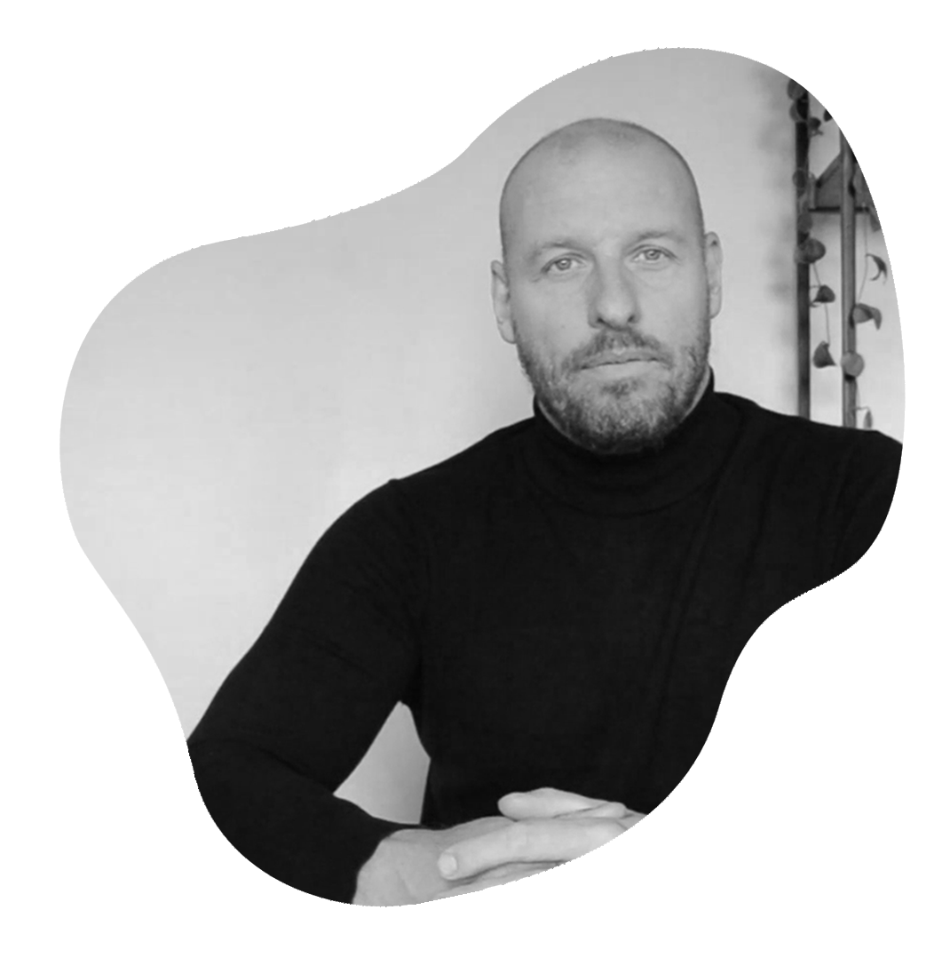 Pascal Jaasma | Trouwring adviseur en eigenaar TrouwringenLounge Pascal Jaasma | Trouwring adviseur en eigenaar TrouwringenLounge